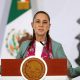 La presidenta de México, Claudia Sheinbaum, habla durante una rueda de prensa este martes, en el Palacio Nacional de Ciudad de México (México). EFE/Mario Guzmán
