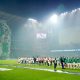 Formación de los equipos de México (d) y Serbia previo a un juego de preparación de cara al Mundial, en el estadio Nemesio Diez en Toluca (México). EFE/Felipe Gutiérrez