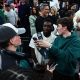 Fotografía de Anna Szilagyi, en la que puede verse en una imagen de archivo del 12 de noviembre de 2025 al canadiense Alphonso Davies, en Alemania. EFE