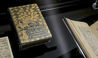 Imagen de archivo de una nNovela de Jane Austen expuesta en la British Library en Londres /Archivo. EFE/Guillermo Garrido