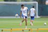 El delantero Luis Díaz (c) durante el entrenamiento de la selección de fútbol de Colombia este viernes en la Academia Atlas, ubicado en Zapopan, Jalisco (México), EFE/Francisco Guasco
