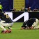 Los jugadores de Ecuador, decepcionados tras perder 1-0 en el debut en el Mundial 2026 ante Costa de Marfil en Fildelfia. EFE/EPA/SHAWN THEW
