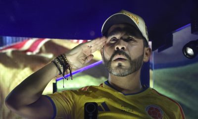 El candidato colombiano ultraderechista Abelardo de la Espriella reacciona en un acto de campaña en Cartagena (Colombia). EFE/ Ricardo Maldonado Rozo