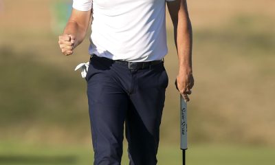 Wyndham Clark, de EE.UU., juega un golpe durante la tercera ronda del torneo de golf Abierto de EE.UU. 2026 en el club Shinnecock Hills Golf Club, en Southampton, Nueva York. EFE/EPA/SARAH YENESEL
