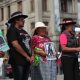 Integrantes de la asociación de víctimas de la masacre de Juliaca, ocurrida en medio de las protestas por la destitución del expresidente Pedro Castillo, participan en una manifestación ante la probable elección de Keiko Fujimori como presidenta, este martes en Lima (Perú). EFE/ Paolo Aguilar