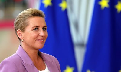 La primera ministra de Dinamarca, Mette Frederiksen, llega a la cumbre del Consejo Europeo en Bruselas, Bélgica, el 18 de junio de 2026. EFE/EPA/OLIVIER MATTHYS