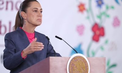 La presidenta de México, Claudia Sheinbaum, habla en una rueda de prensa este lunes en Palacio Nacional de la Ciudad de México (México). EFE/Mario Guzmán