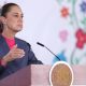 La presidenta de México, Claudia Sheinbaum, habla en una rueda de prensa este lunes en Palacio Nacional de la Ciudad de México (México). EFE/Mario Guzmán