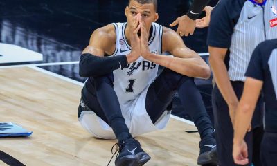 El alero de los San Antonio Spurs Victor Wembanyama reacciona tras una falta durante el quinto partido de las Finales de la NBA entre los San Antonio Spurs y los New York Knicks en San Antonio, Texas (EE.UU.). EFE/ADAM DAVIS PROHIBIDO SU USO EN SHUTTERSTOCK