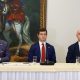 El canciller de Panamá, Javier Martínez-Acha (i), el viceministro de Relaciones Exteriores de Panamá, Carlos Arturo Hoyos Boyd (c) y el viceministro de Asuntos Multilaterales y Cooperación de Panamá, Carlos Guevara-Mann, participan en una rueda de prensa este miércoles, en Ciudad de Panamá (Panamá). EFE/ Carlos Lemos