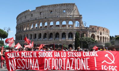Miembros de la Confederación General Italiana del Trabajo (CGIL), la Asociación Nacional de Partisanos Italianos (ANPI), grupos antifascistas y la red No Kings participan en una protesta en Largo Corrado Ricci, en Roma, Italia, el 13 de junio de 2026 EFE/EPA/EMANUELE VALERI