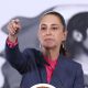 La presidenta de México, Claudia Sheinbaum, habla durante una rueda de prensa este lunes en Palacio Nacional de la Ciudad de México (México). EFE/Mario Guzmán