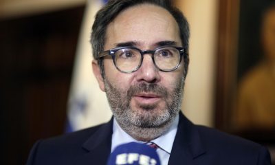 El director ejecutivo de la Oficina de las Naciones Unidas de Servicios para Proyectos (UNOPS), Jorge Moreira da Silva, habla en una entrevista con EFE este jueves, en Tegucigalpa (Honduras). EFE/ Gustavo Amador