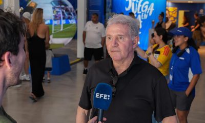 Jorge Burruchaga, campeón del mundo con Argentina en 1986, habla durante una entrevista con EFE este martes, en Miami (Estados Unidos). EFE/ Alberto Boal