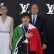 El piloto italiano de Mercedes Andrea Kimi Antonelli en el podio tres el Gran Premio de Fórmula Uno celebrado por las calles de Mónaco. EFE/EPA/SEBASTIEN NOGIER