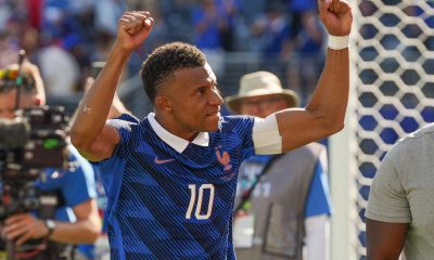 Kylian Mbappe celebra un a Senegal en el estadio MetLife de Nueva Jersey (Estados Unidos). EFE/ Ángel Colmenares