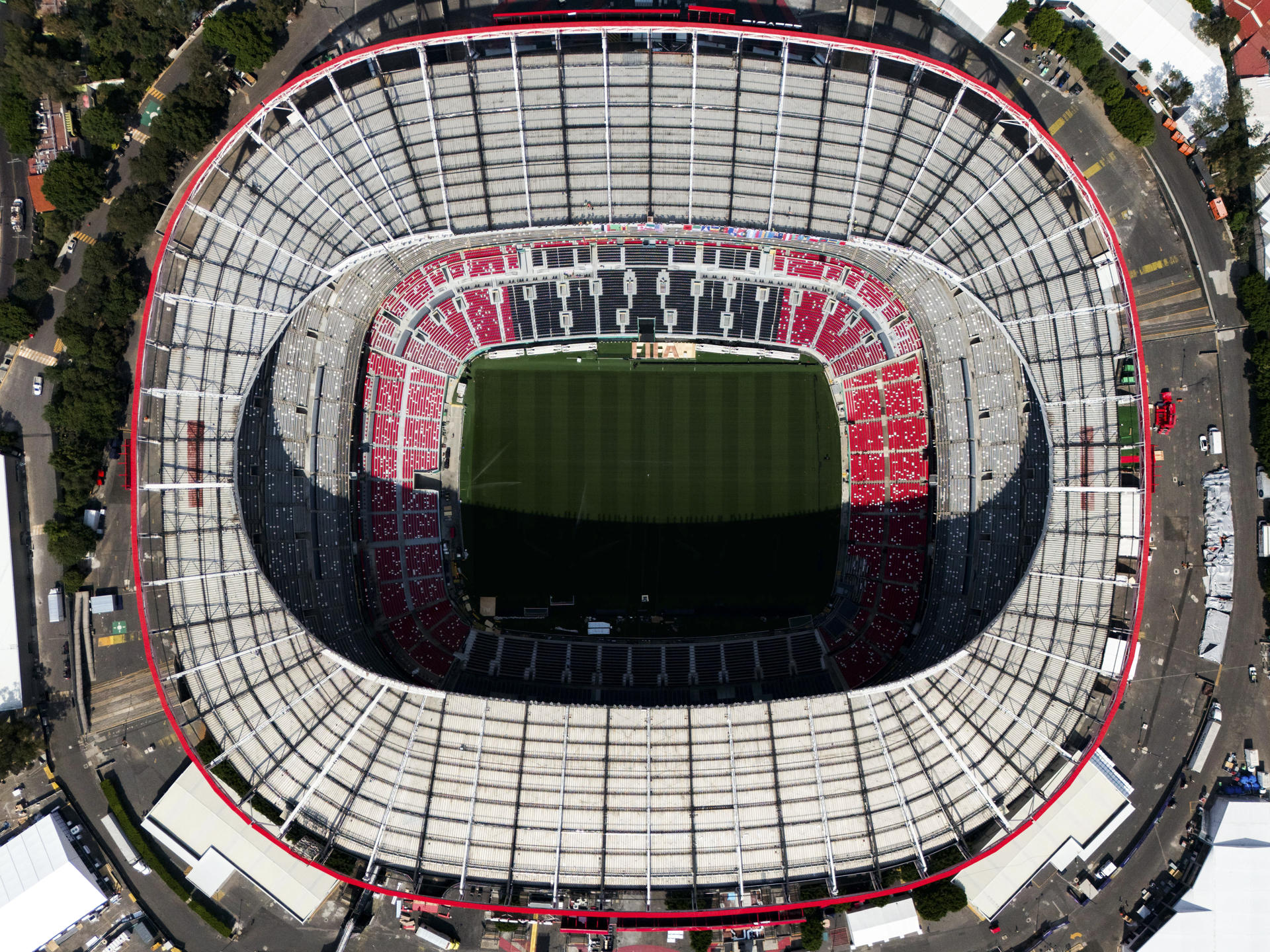 Fotografía aérea que muestra el estadio Ciudad de México, en Ciudad de México (México). Imagen de archivo. EFE/Tomas Pérez