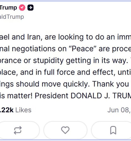 El presidente de Estados Unidos, Donald Trump, llamó el lunes a lrán e Israel a dejar de disparar "inmediatamente", después de que Teherán lanzara ataques con misiles contra territorio de Israel, que ha respondido contra objetivos iraníes. "Israel e Irán deben parar de disparar inmediatamente", indicó Trump en su perfil de Truth Social. EFE/ Trump en Truth Social - SOLO USO EDITORIAL/SOLO DISPONIBLE PARA ILUSTRAR LA NOTICIA QUE ACOMPAÑA (CRÉDITO OBLIGATORIO) -