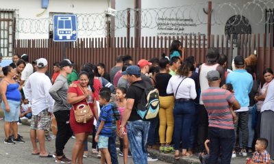 Fotografía de archivo en la que se captó a un grupo de migrantes cubanos en Tapachula, (México). EFE/José Torres