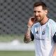 Lionel Messi de Argentina reacciona durante un entrenamiento este jueves, en Kansas City (EE.UU.). EFE/ Juan Ignacio Roncoroni