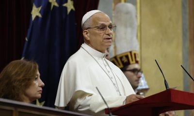 El papa León XIV pronuncia este lunes en el Congreso de los Diputados español un esperado e histórico discurso durante su visita a España. EFE/Chema Moya