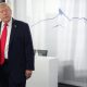 El presidente estadounidense, Donald Trump, espera el inicio de una sesión de trabajo en la cumbre del G7 en Évian, Francia, el 16 de junio de 2026. EFE/EPA/THIBAULT CAMUS / POOL MAXPPP OUT