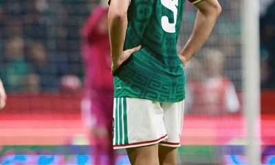 Fotografía del 4 de junio de 2026 del jugador de México Raúl Jiménez durante un partido amistoso entre México y Serbia previo al Mundial de la FIFA 2026 en el estadio Nemesio Diez de Toluca (México). EFE/Felipe Gutiérrez