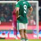 Fotografía del 4 de junio de 2026 del jugador de México Raúl Jiménez durante un partido amistoso entre México y Serbia previo al Mundial de la FIFA 2026 en el estadio Nemesio Diez de Toluca (México). EFE/Felipe Gutiérrez