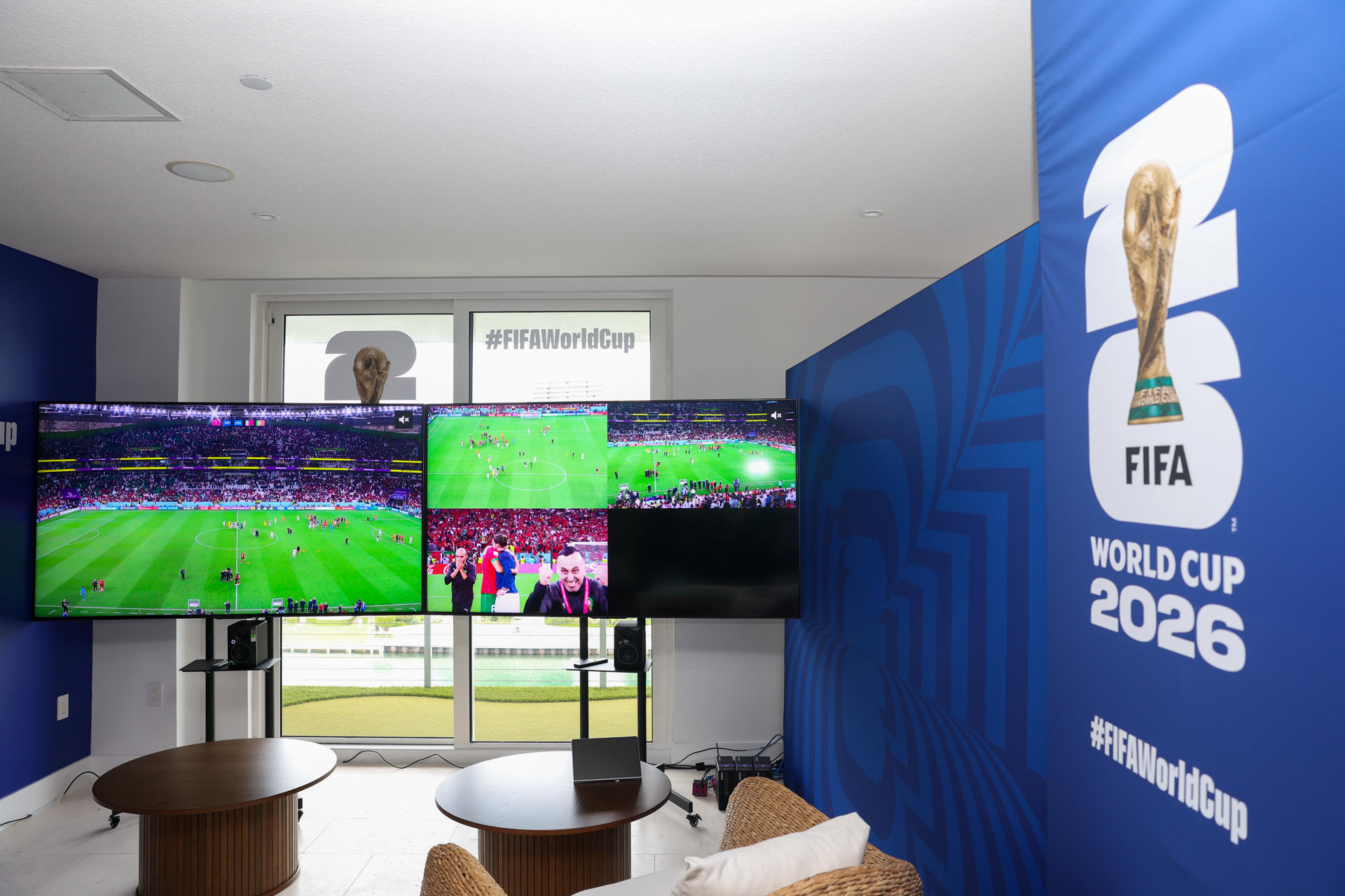 Fotografía cedida por la FIFA donde se muestran algunas de las pantallas desde las cuales seguirán los partidos los miembros del Grupo de Estudios Técnicos (TSG) de la FIFA para el Mundial 2026 este martes, en Bay Harbor Islands, Florida (EE.UU.). EFE/ Leonardo Fernandez / FIFA /SOLO USO EDITORIAL /NO VENTAS /SOLO DISPONIBLE PARA ILUSTRAR LA NOTICIA QUE ACOMPAÑA /CRÉDITO OBLIGATORIO