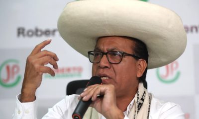 Fotografía de archivo del candidato izquierdista a la Presidencia de Perú Roberto Sánchez. EFE/Paolo Aguilar