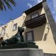 Imagen del Palacio Episcopal de Las Palmas de Gran Canaria, situado frente a la catedral de Santa Ana, donde pernocta el papa León XIV en su visita a Canarias. EFE/ Quique Curbelo