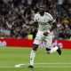 El defensa alemán del Real Madrid, Antonio Rudiger, tras conseguir el primer gol de su equipo durante el encuentro correspondiente a la jornada 28 de Laliga EA Sports que disputaron el pasado 14 de marzo Real Madrid y Elche en el estadio Santiago Bernabéu, en Madrid. EFE / Chema Moya.