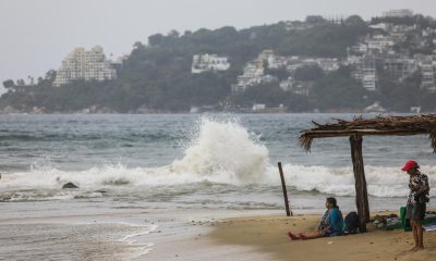 La tormenta tropical Boris tocó tierra la madrugada de este martes entre los sureños estados de Guerrero y Oaxaca, por lo que mantendrá lluvias muy fuertes en el sur y oeste del país, informó el Servicio Meteorológico Nacional (SMN). Fotografía de archivo. EFE/David Guzmán
