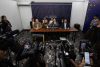 La diputada de la Asamblea Nacional Nora Bracho habla durante una rueda de prensa del Grupo Parlamentario Libertad este lunes, en Caracas (Venezuela). EFE/ Ronald Peña