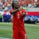 El suizo Johan Manzambi celebra tras marcar un gol durante el partido de la fase de grupos de la Copa Mundial de la FIFA 2026. EFE/EPA/PETER KLAUNZER